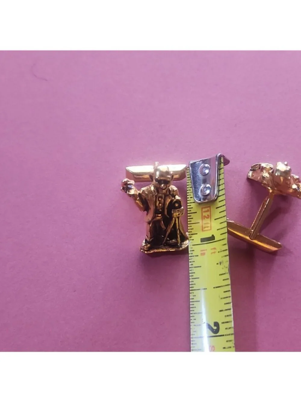Vintage Clown Photographer Cufflinks Gold Tone Novelty Figural Circus Camera Odd